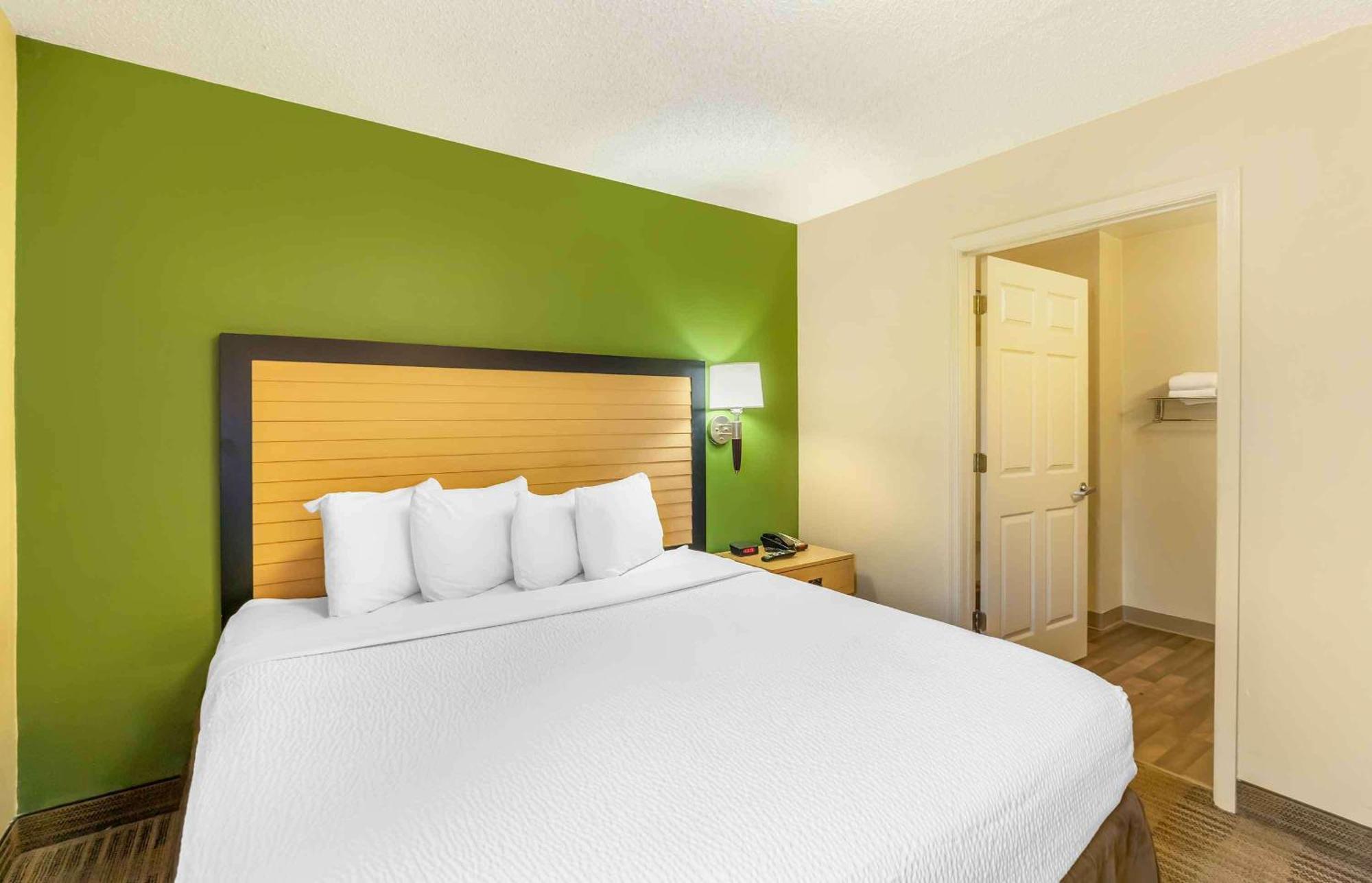 Extended Stay America Select Suites - Chesapeake - Churchland Blvd Exterior foto