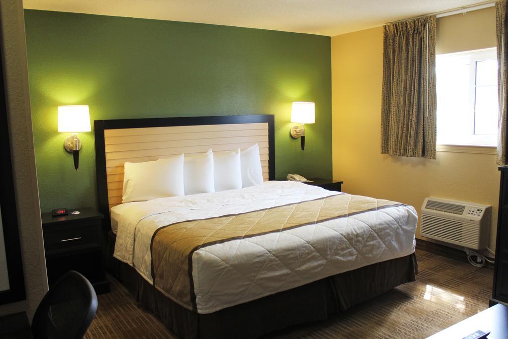 Extended Stay America Select Suites - Chesapeake - Churchland Blvd Exterior foto